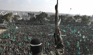 Suffocated by Hate: The Psychological Toll Antisemitism Extracts from Jews